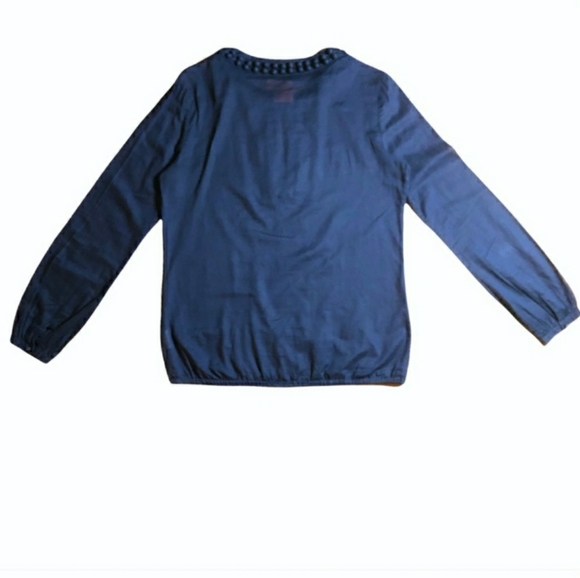 TORY BURCH Navy Embellished Split Crew Neck Top Sz 6 - Picture 2 of 6